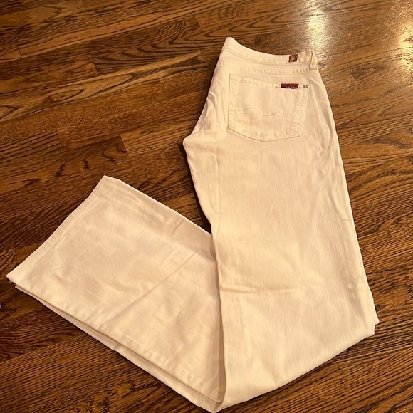 7 for all man kind | white | flare jeans | size 27 - Picture 1 of 6